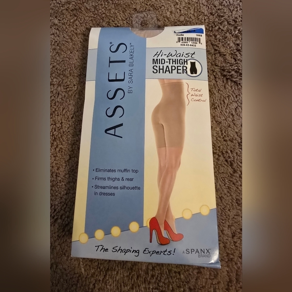 Spanx Hi-Waist Mid-Thigh Shaper in Nude Size 4 - Picture 2 of 4